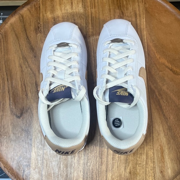 Nike cortez gs
Brand new
Womens
NWOT - Picture 8 of 9